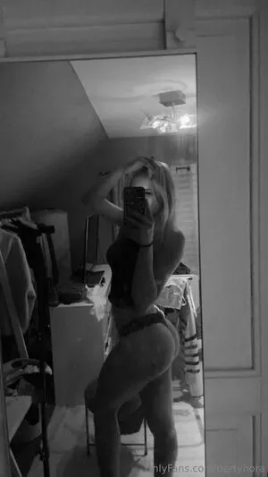Bertyhora OnlyFans Leaked Free Thumbnail Picture - #8JWc7rFKa0