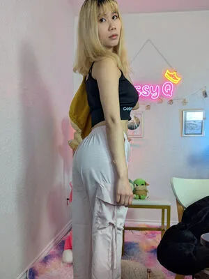 Bessy Q OnlyFans Leaked Free Thumbnail Picture - #1bwQ4yKu9j
