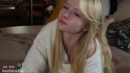 Bestblondiiecb OnlyFans Leaked Free Thumbnail Picture - #4DdRpsSS03