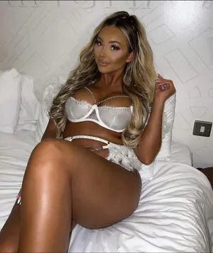 Beth Amelia OnlyFans Leaked Free Thumbnail Picture - #nNG1Ds7uo1