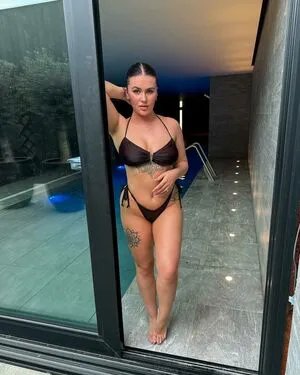 Beth Halsey OnlyFans Leaked Free Thumbnail Picture - #8G70jgUFyg
