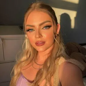 Beth Mae OnlyFans Leaked Free Thumbnail Picture - #BbzegE7SQ1