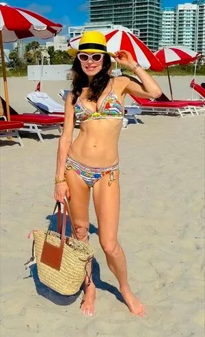 Bethenny Frankel OnlyFans Leaked Free Thumbnail Picture - #1YRoyLiFH8