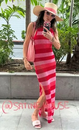 Bethenny Frankel OnlyFans Leaked Free Thumbnail Picture - #CEUqQYkU6a