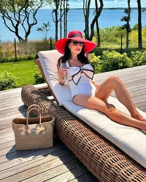 Bethenny Frankel OnlyFans Leaked Free Thumbnail Picture - #x8c9GlOsl8