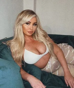 Bethjadeamberx OnlyFans Leaked Free Thumbnail Picture - #Af8Tb07ird
