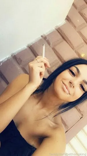 Bethsmoking OnlyFans Leaked Free Thumbnail Picture - #jzvP0sHQfJ