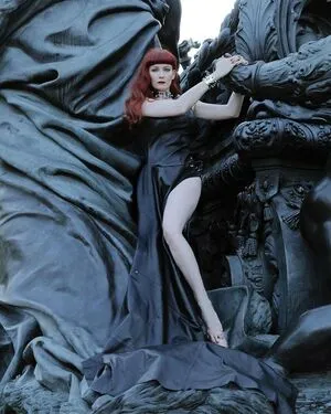 Betony Vernon OnlyFans Leaked Free Thumbnail Picture - #GRaDjrdmj2