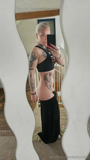 Betta2012 OnlyFans Leaked Free Thumbnail Picture - #FEDDMOE1n3