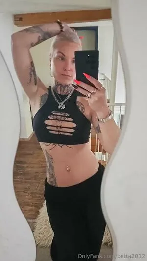 Betta2012 OnlyFans Leaked Free Thumbnail Picture - #hyuAn1Lu0P