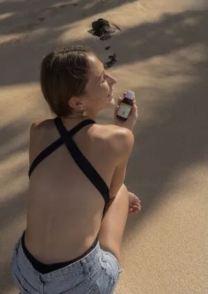 Betterworld Travellers OnlyFans Leaked Free Thumbnail Picture - #9bzBPAPYgi