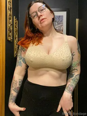 Bettie Bondage OnlyFans Leaked Free Thumbnail Picture - #B32nayfnws