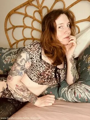 Bettie Bondage OnlyFans Leaked Free Thumbnail Picture - #UanxFJHYSB