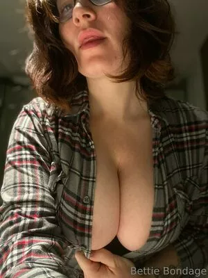 Bettie Bondage OnlyFans Leaked Free Thumbnail Picture - #dsxFQq6KRE