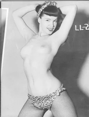 Bettie Page OnlyFans Leaked Free Thumbnail Picture - #IAeiix9Cey