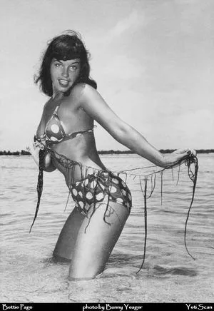 Bettie Page OnlyFans Leaked Free Thumbnail Picture - #qdGpQkV0a7