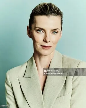 Betty Gilpin OnlyFans Leaked Free Thumbnail Picture - #7j6SkIYNOQ