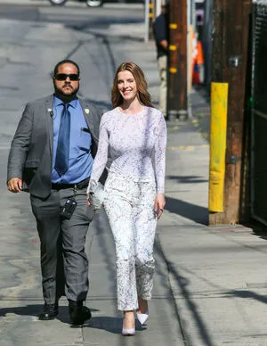 Betty Gilpin OnlyFans Leaked Free Thumbnail Picture - #IBOVD4Mvm8