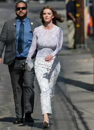 Betty Gilpin OnlyFans Leaked Free Thumbnail Picture - #Sqwfg7SKse