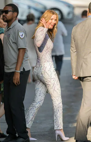 Betty Gilpin OnlyFans Leaked Free Thumbnail Picture - #pVglt9t7tQ