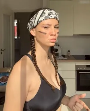 Betty Taube OnlyFans Leaked Free Thumbnail Picture - #6lAUZVYzsq