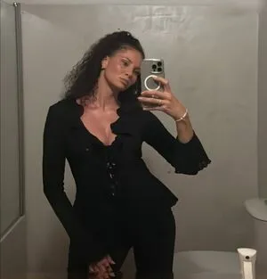 Betty Taube OnlyFans Leaked Free Thumbnail Picture - #LnMbnKl39q