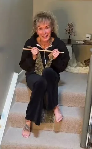 Bev Callard OnlyFans Leaked Free Thumbnail Picture - #gifXP8hTUL