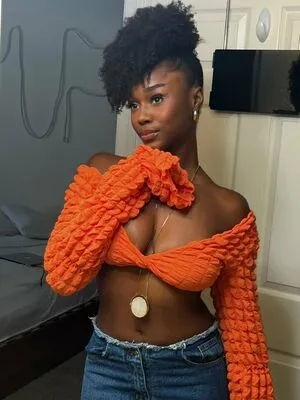 Beverly Pierre OnlyFans Leaked Free Thumbnail Picture - #U1gmp8vuLt