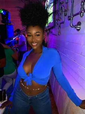 Beverly Pierre OnlyFans Leaked Free Thumbnail Picture - #cD4DhfcCd6