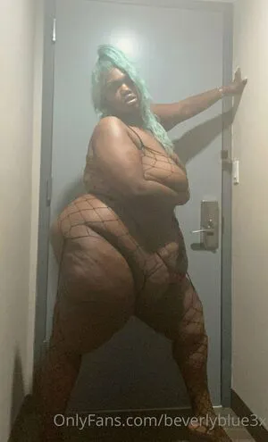 Beverlyblue3x OnlyFans Leaked Free Thumbnail Picture - #4RHKQGHD9y