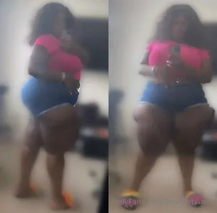 Beverlyblue3x OnlyFans Leaked Free Thumbnail Picture - #YDTAqrMaU1