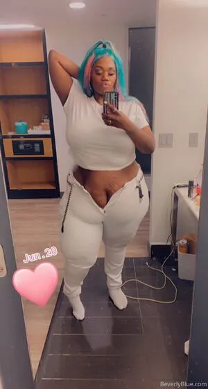 Beverlyblue3x OnlyFans Leaked Free Thumbnail Picture - #ilbrsWuhSC