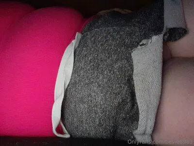 Bevie8963 OnlyFans Leaked Free Thumbnail Picture - #eYeRFvCPna