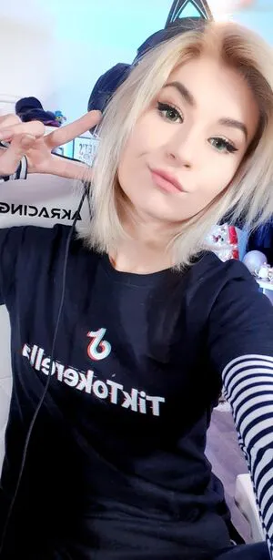 Bgkatja OnlyFans Leaked Free Thumbnail Picture - #8hSnoBY4N1