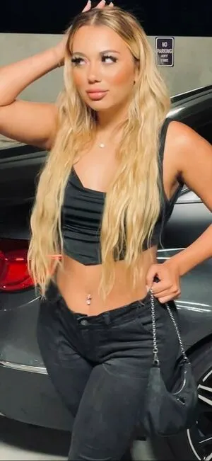 Bhadbunnyof OnlyFans Leaked Free Thumbnail Picture - #J9BHE2PHC6