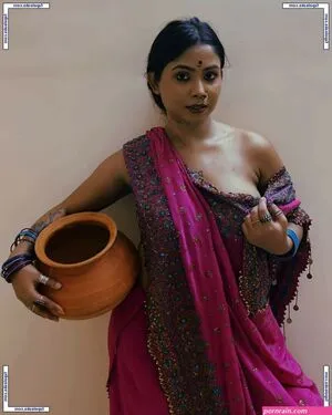 Bhindeshi OnlyFans Leaked Free Thumbnail Picture - #zF3DYO2ywY