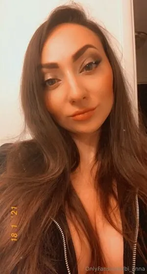 Bi Anna OnlyFans Leaked Free Thumbnail Picture - #4nhb7BW0QQ