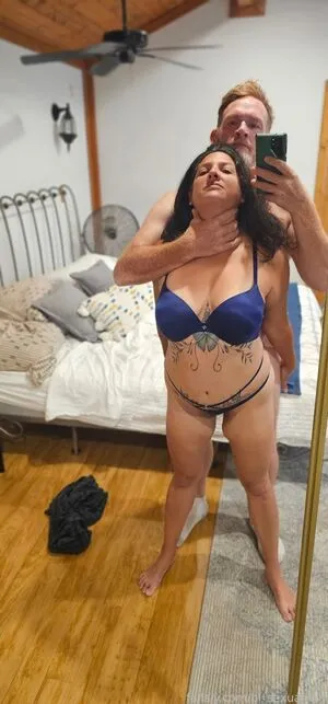 Bi Sexualmilf OnlyFans Leaked Free Thumbnail Picture - #NaUtA6xNZ7