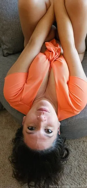 Bi Sexualmilf OnlyFans Leaked Free Thumbnail Picture - #Zti1OWMtNY