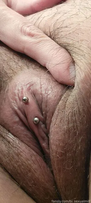 Bi Sexualmilf OnlyFans Leaked Free Thumbnail Picture - #x4vuqsem2j