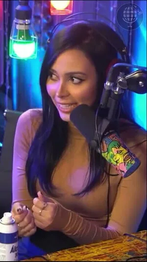 Biaguezz OnlyFans Leaked Free Thumbnail Picture - #2EyeXotl4s