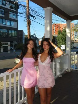 Biamonte Twins OnlyFans Leaked Free Thumbnail Picture - #wyFjFDFZnl