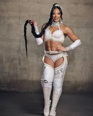Bianca Belair OnlyFans Leaked Free Thumbnail Picture - #GrHI8cI9X4