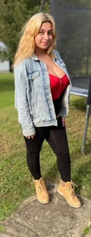 Bianca C OnlyFans Leaked Free Thumbnail Picture - #O0x76hoWdI