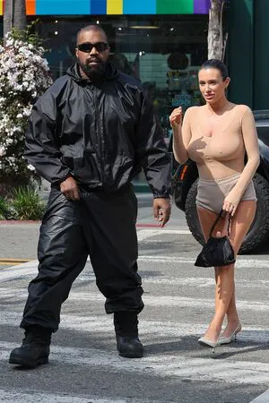 Bianca Censori OnlyFans Leaked Free Thumbnail Picture - #0ggtPgpiUe