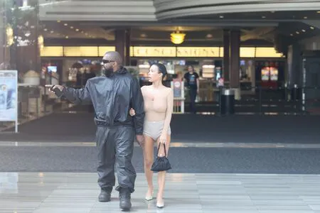 Bianca Censori OnlyFans Leaked Free Thumbnail Picture - #265EhrhbmU