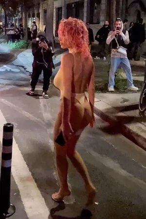 Bianca Censori OnlyFans Leaked Free Thumbnail Picture - #3Grt7RqPPD