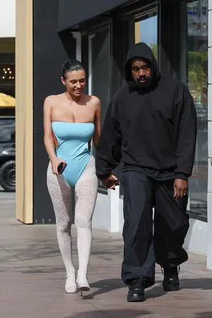 Bianca Censori OnlyFans Leaked Free Thumbnail Picture - #5O552Cn9kO