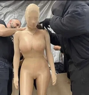 Bianca Censori OnlyFans Leaked Free Thumbnail Picture - #5qbATN5zRd