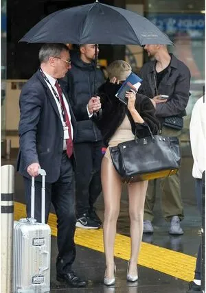 Bianca Censori OnlyFans Leaked Free Thumbnail Picture - #6s1xOLZpmd